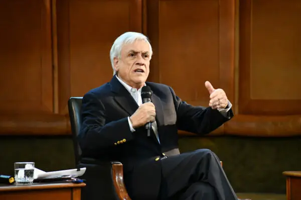 Expresidente Piñera sobre Gobierno de Boric: "Muchas cosas que criticaron tan duramente hoy las están haciendo"
