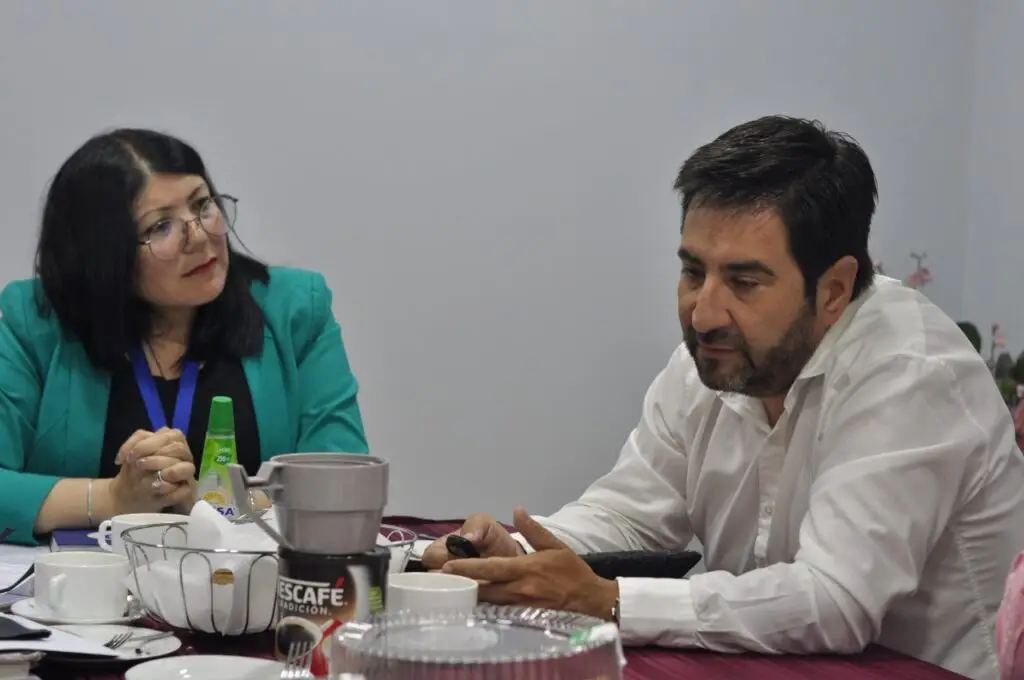 Violencia escolar y el proceso de desmunicipalización serán abordados en mesa de trabajo provincial