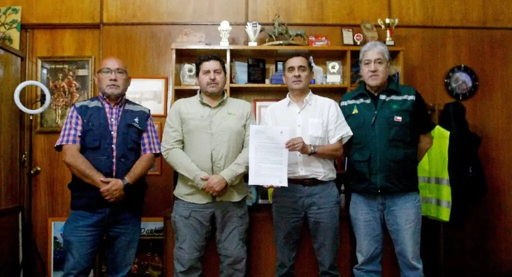 Municipio curicano entregó en comodato sede vecinal para que la Conaf instale sus brigadas