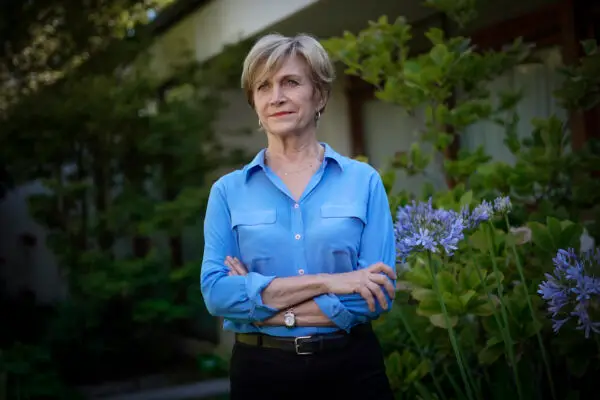 Evelyn Matthei por indultos: "El Presidente Boric no está cuidando la democracia"