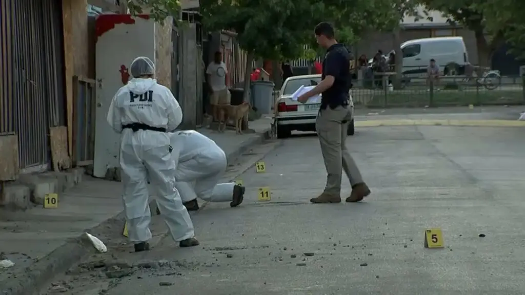 Hombre muere tras recibir múltiples disparos cuando se dirigía a un bautizo