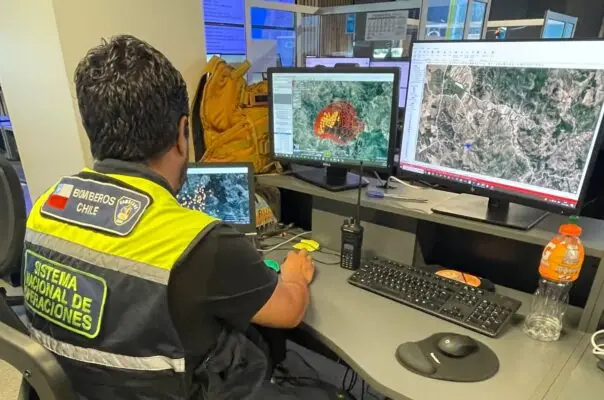 Más de 4 mil bomberos se han desplegado para combatir los incendios rurales