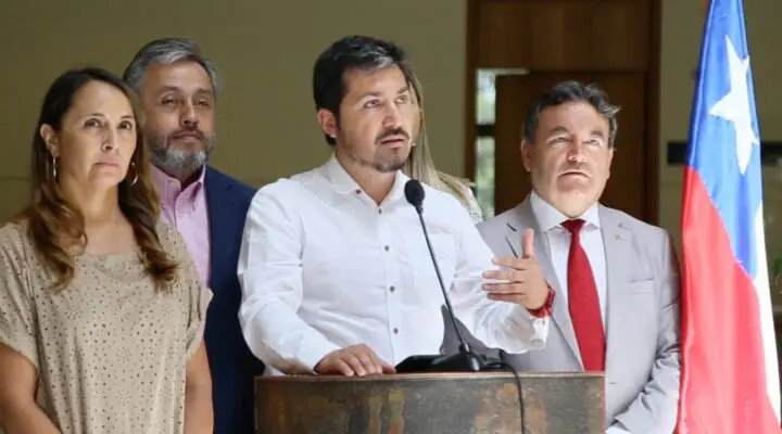 Diputado Rey solicita al ministerio de salud información sobre el primer caso de la gripe aviar en el Maule