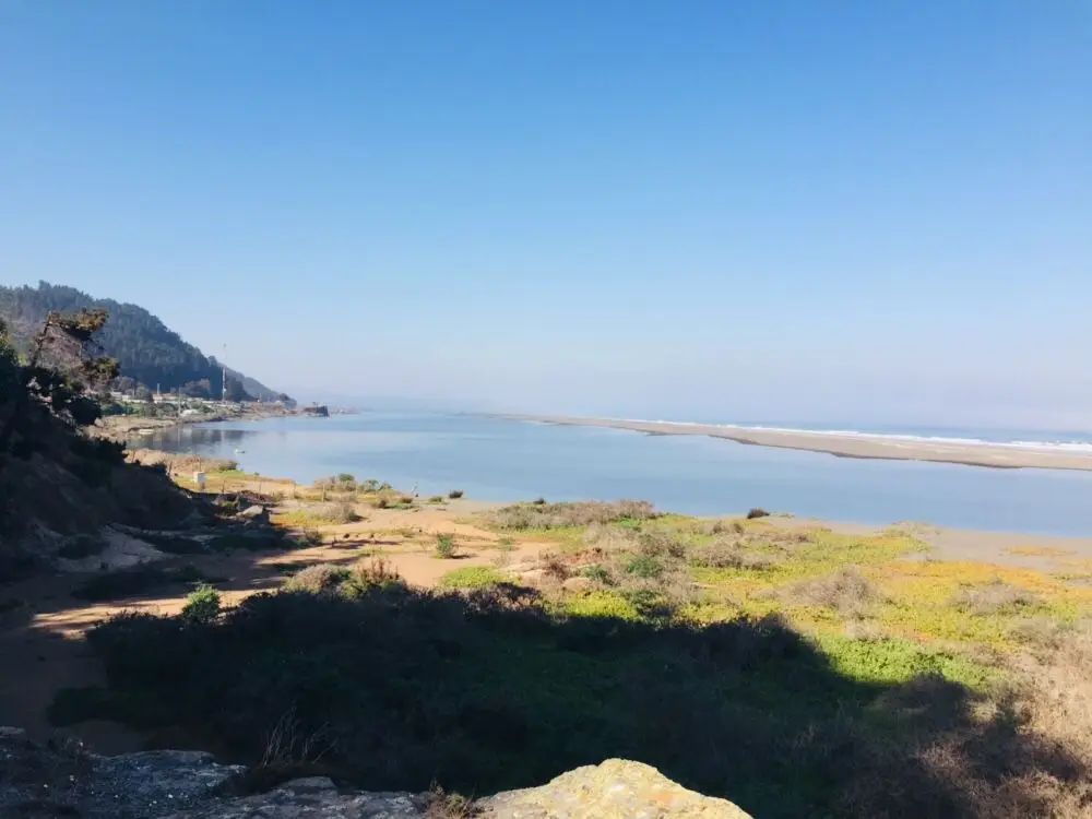 Pescadores del río Mataquito piden ayuda por emergencia generada tras embancamiento de desembocadura