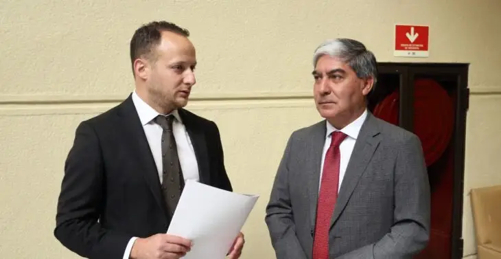 Presentan proyecto para homologar servicio militar con la formación de carabineros