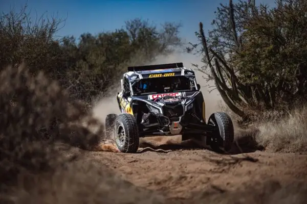 Chaleco López finalizó quinto en el Sonora Rally de México