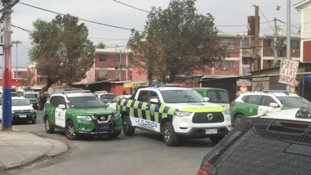 Tiroteo deja un muerto y tres carabineros heridos a bala en La Florida