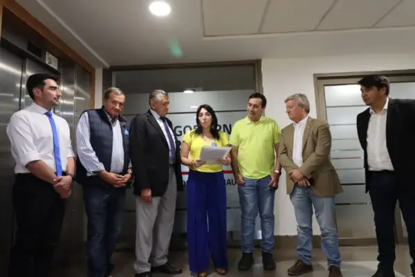 Rauco es la primera comuna del Maule en entregar el programa de transporte escolar