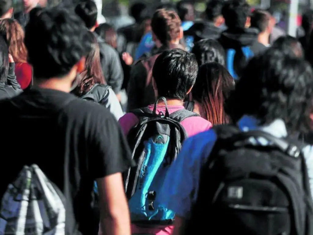 Condonación del CAE costaría al menos US$ 7.100 millones, lo mismo que veinticincos nuevos hospitales