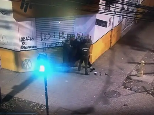 Prisión preventiva para colombiano por robos con violencia en Curicó: actuaba junto a menor de 15 años