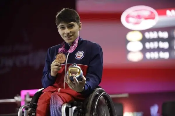 Diego Silva consiguió medalla de bronce en el Mundial de Veracruz