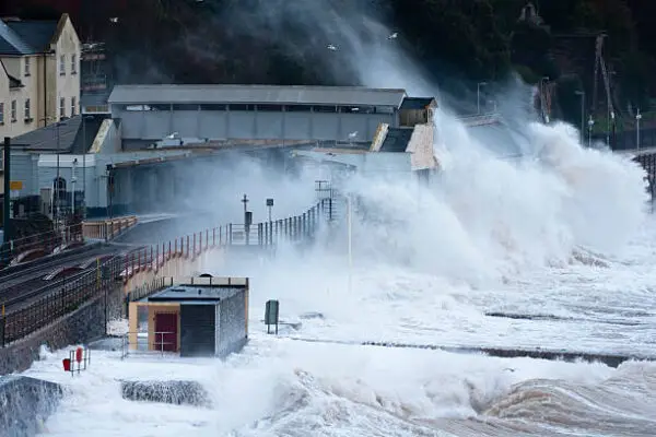 Marejadas anormales azotarán la costa del Maule hasta el lunes