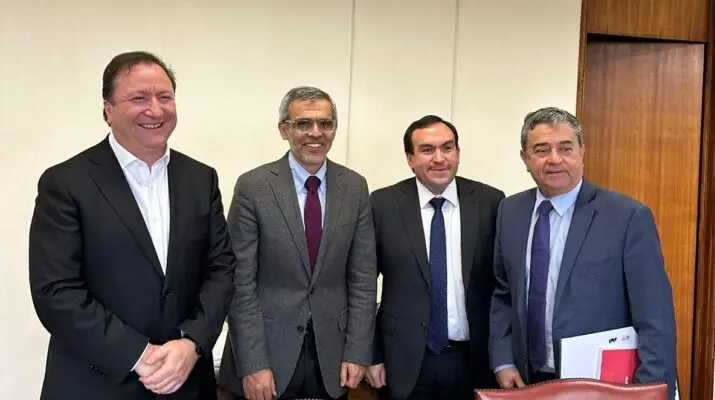 Ministro de Justicia compromete cierre de actual cárcel de Talca ante apertura del nuevo CCP La Laguna