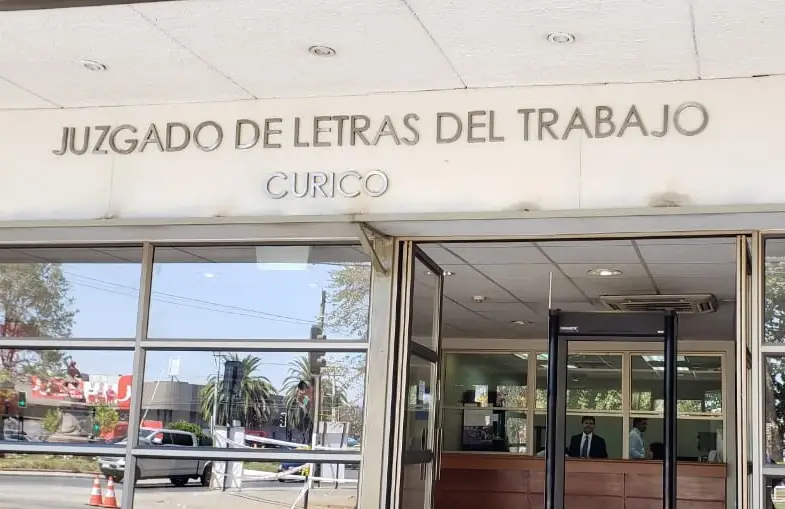 Cuestionado juez de Curicó asumió como magistrado del Juzgado de Letras del Trabajo