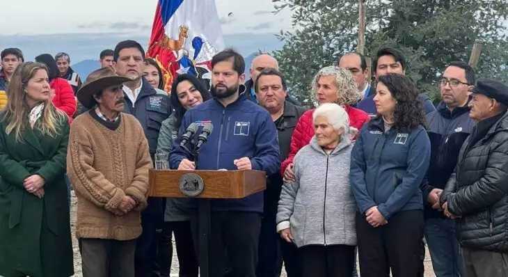 Presidente Boric entregó las primeras viviendas de emergencia en Molina