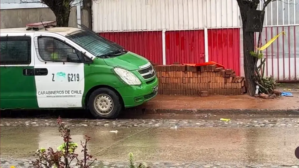 Encuentran cadáver de adulto mayor en la vía pública en Talca