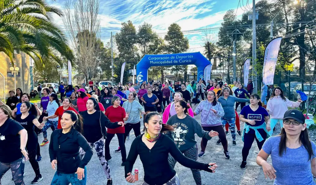 Exitosa jornada de zumba solidaria se llevó a cabo en el gimnasio del Estadio La Granja