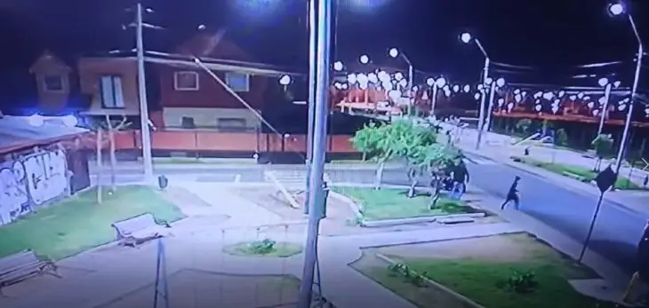 Detenidos sujetos que asaltaron a delivery en la Villa Don Sebastián de Rauquén