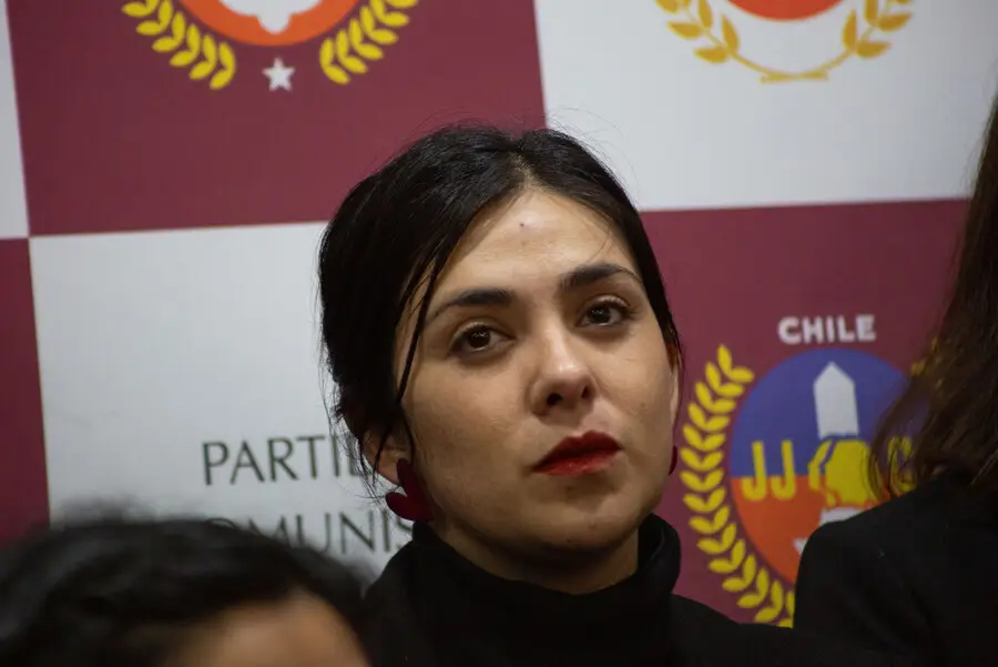 Diputada Cariola (PC): Habrá que pensar en un nuevo proceso que el pueblo determinará desde la movilización en las calles