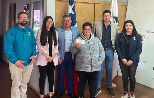 Concejo Municipal de Vichuquén entregó subvención por $5 millones al Cuerpo de Bomberos de Llico
