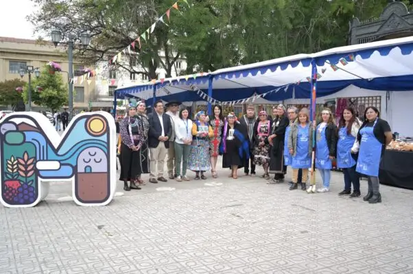 En Talca se realizó feria indígena “Rayen Quitral” de emprendimientos de Market Maule
