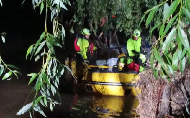 Continúa búsqueda de menor de 14 años desaparecido en estero La Palmilla de Rauco