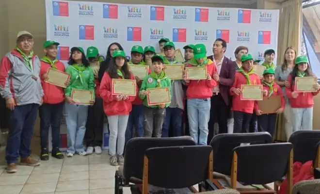 Estudiantes de la Escuela Cataluña de Curicó se certificaron como Forjadores Ambientales