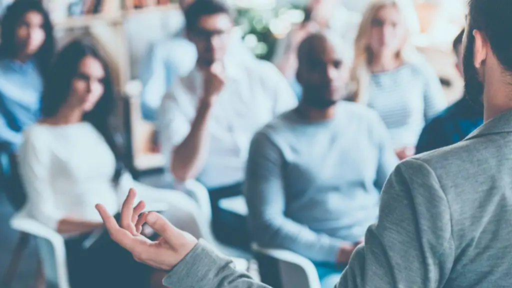 Coaching Ontológico en Latinoamérica y Chile: Superando Desafíos para Alcanzar Metas Personales y Empresariales