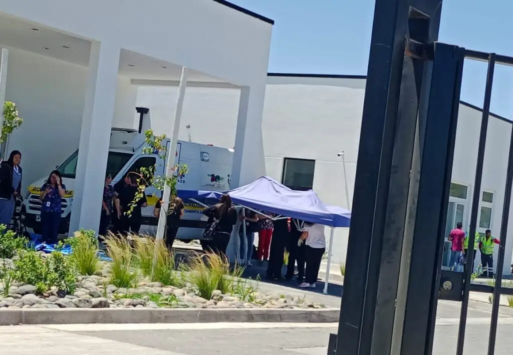Amago de incendio afectó nuevo Cesfam de Sagrada Familia
