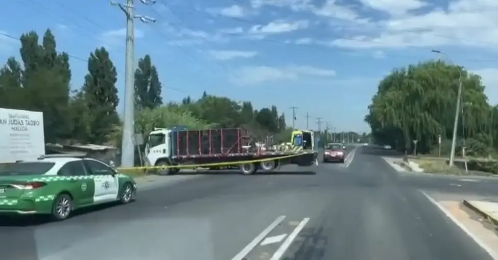 Asesinan a dos personas durante asalto a camión en Malloa