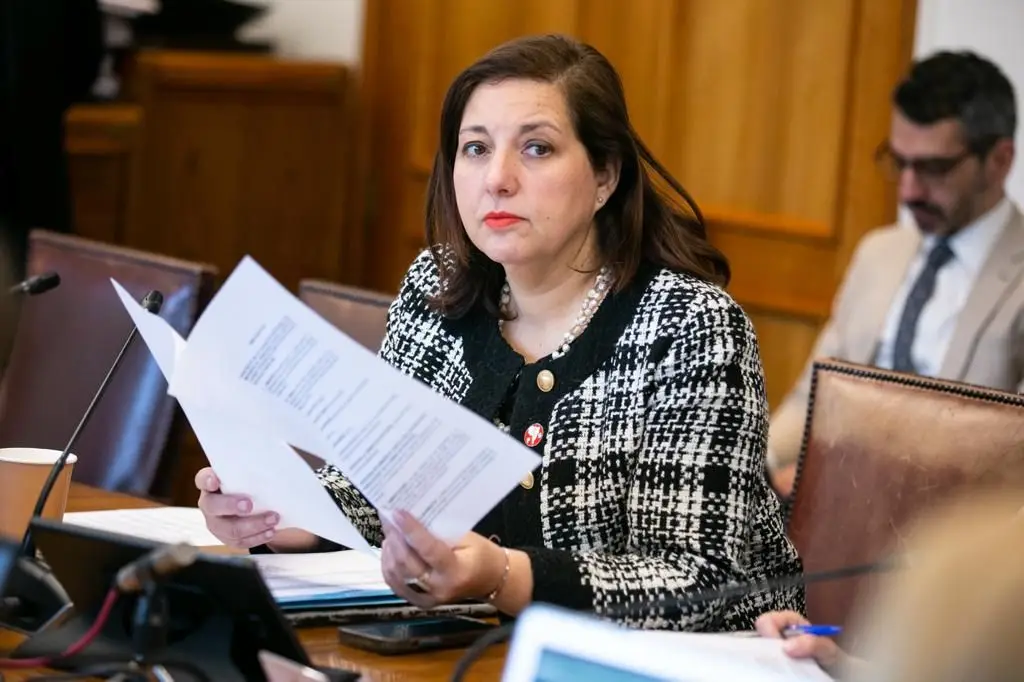 Senadora Vodanovic presentó proyecto de ley contra la “Narcocultura”