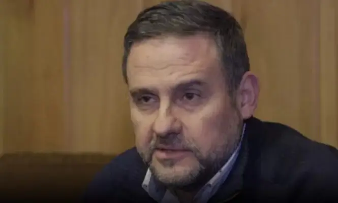 Padre de Martín Pradenas fue detenido en Temuco por denuncia de abuso sexual a menor de edad
