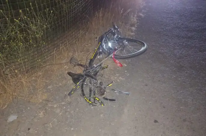Ciclista murió tras ser colisionado por conductor en sector Monterilla de Teno