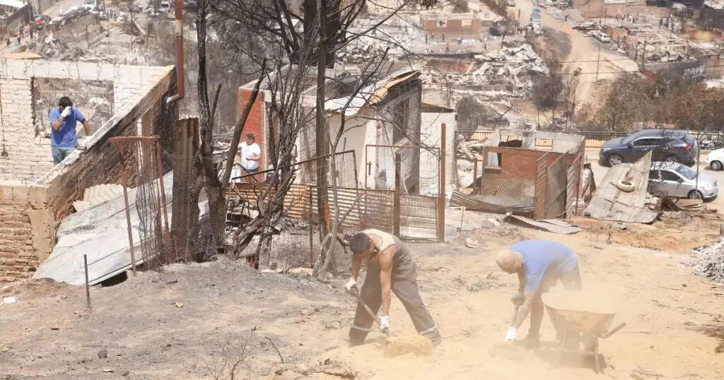 Municipio de Licantén se suma a campañas solidarias para damnificados de Valparaíso