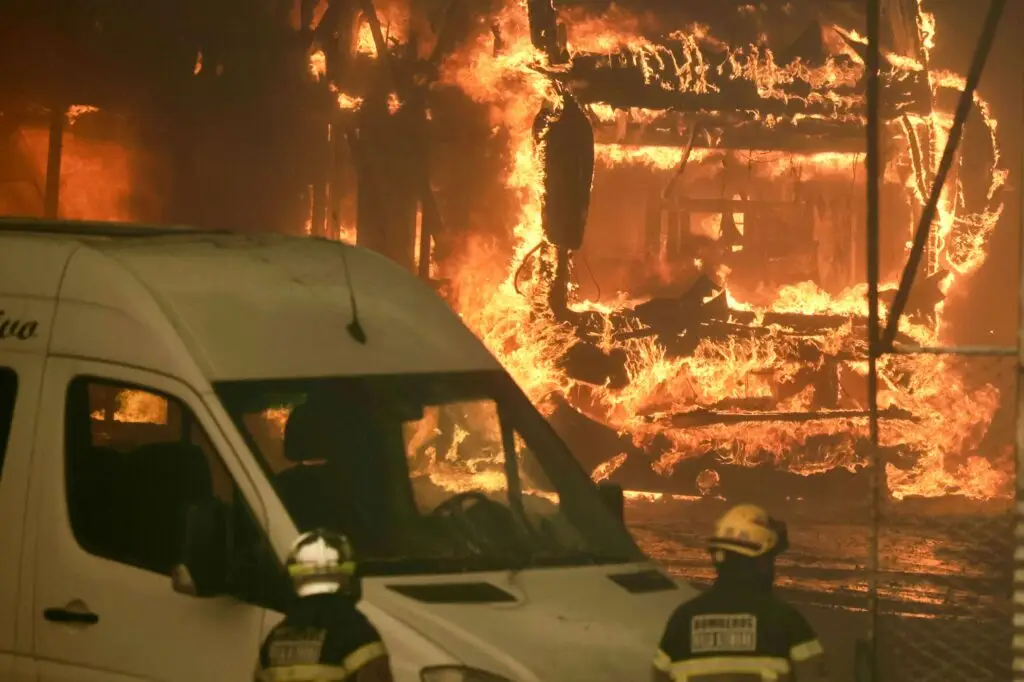 Gobierno confirma 51 personas muertas por incendios forestales