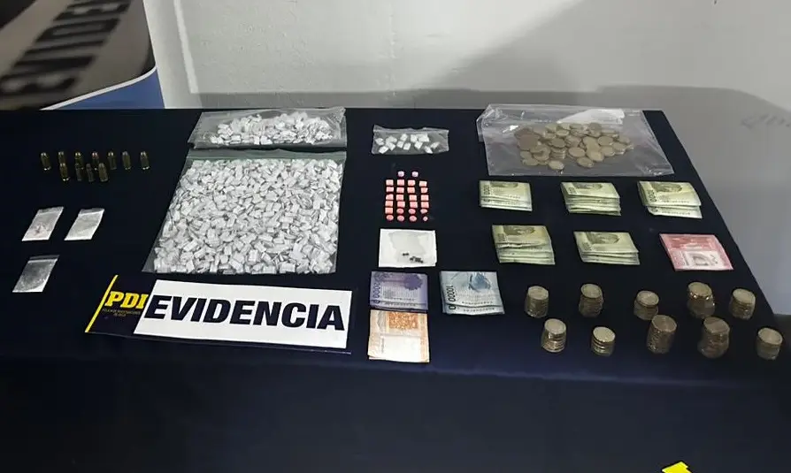 PDI detuvo a tres sujetos por microtráfico en Curicó