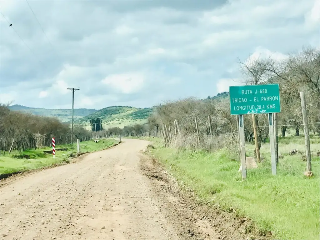 Camino a El Parrón entre Rauco y Hualañé podría estar pavimentado en noviembre