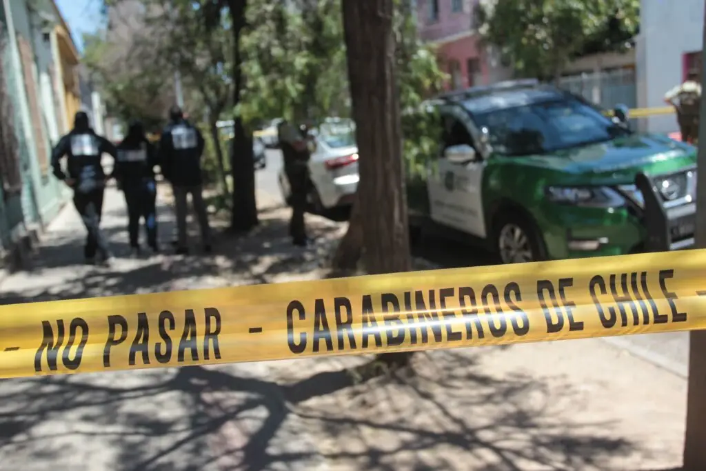 Carabinero balea y mata a delincuente que lo amenazó con arma durante fiscalización