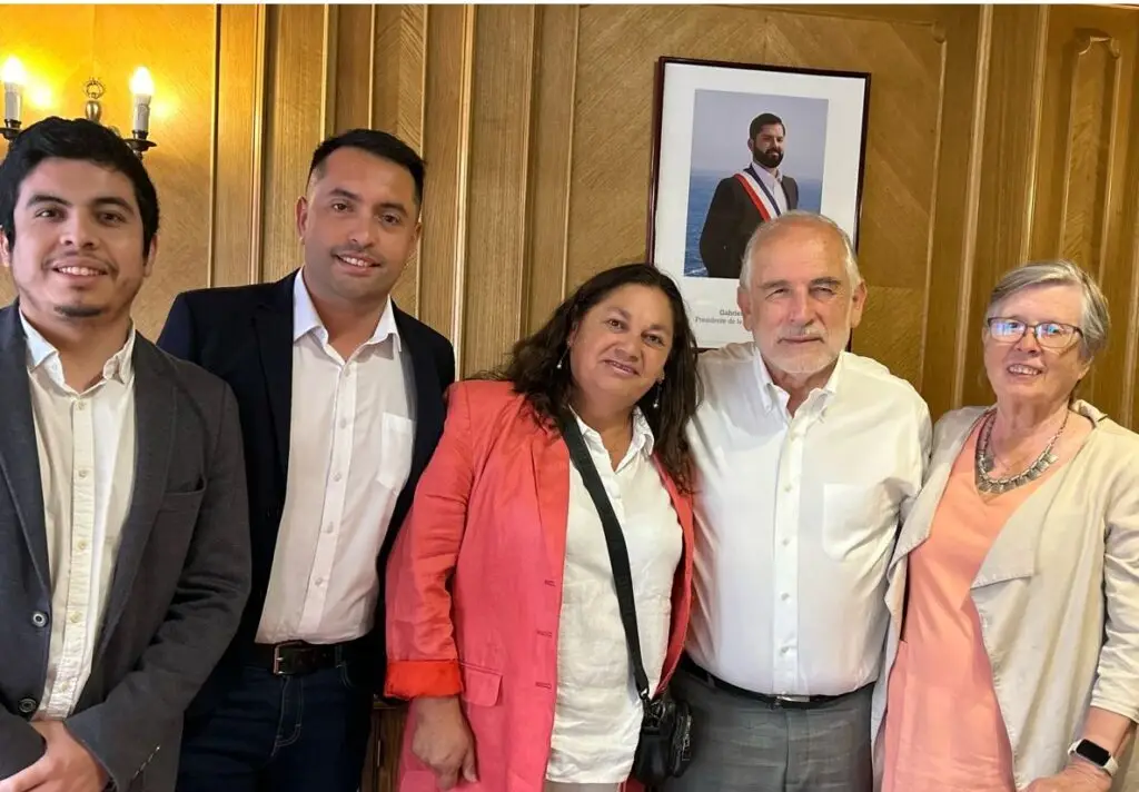 Ministro de Vivienda compromete recursos para construir casas del grupo habitacional San Bonifacio de Lontué