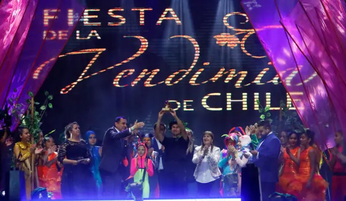 Con la Noche Curicana comenzó la XXXV Fiesta de la Vendimia de Chile 2024