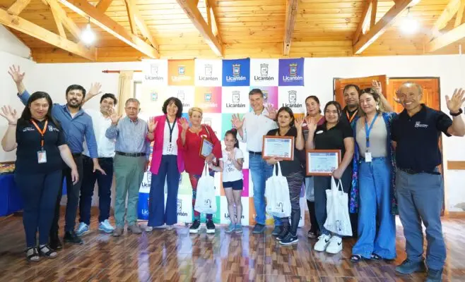 Cinco familias de Licantén se certificaron en el Programa Habitabilidad del Mindeso