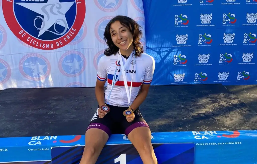 Ciclistas curicanos lograron títulos y clasificaron a eventos internacionales
