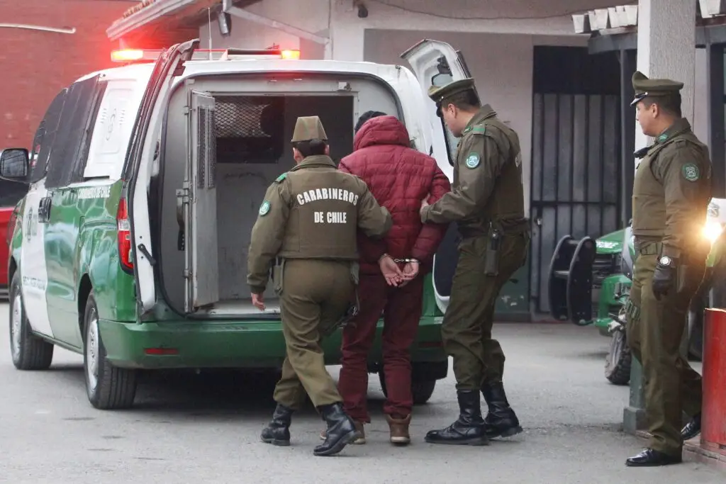 Médico habría abusado sexualmente de un adulto mayor mientras lo antendía en La Araucanía