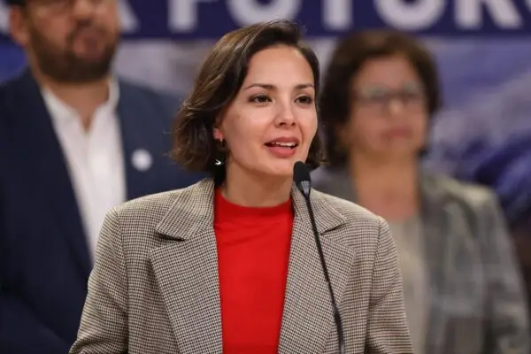 Ministra Arredondo enfrenta demanda por "violación a los derechos humanos"