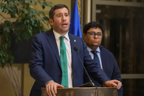 Diputado Benjamín Moreno solicitó la remoción del fiscal Xavier Armendáriz por “sesgo ideológico”