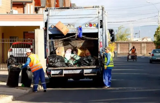Municipio de Curicó llama a acogerse a rebajas de multas e interés por derechos de aseo