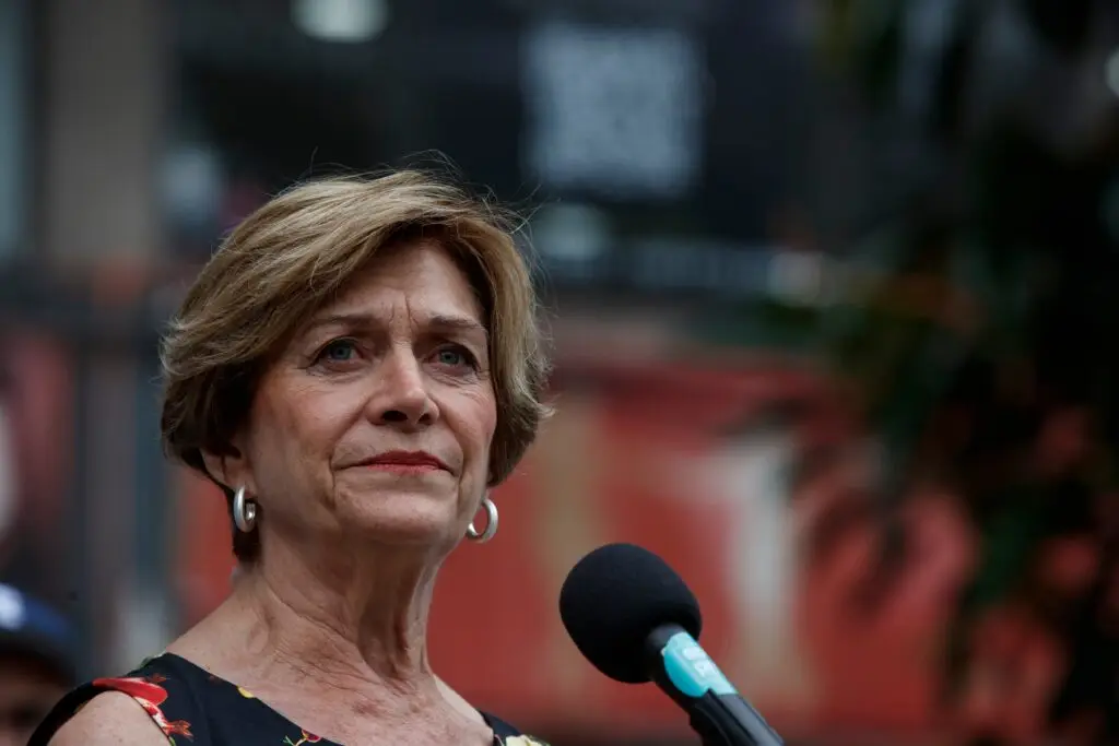 Evelyn Matthei: "Vivienda es uno de los temas más graves que tenemos en Chile y podría dar origen a otro estallido"