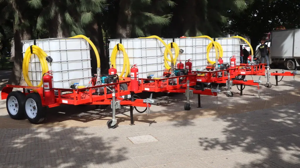 Municipio de Molina entregó carros para combatir incendios forestales a comunidades rurales