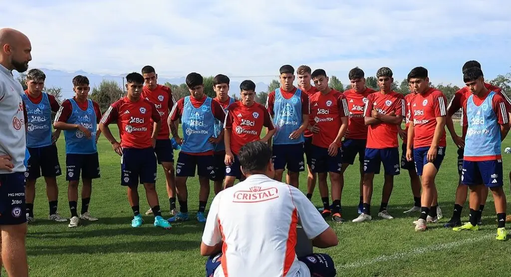Ocho jugadores de Curicó Unido fueron parte del microciclo de la selección chilena