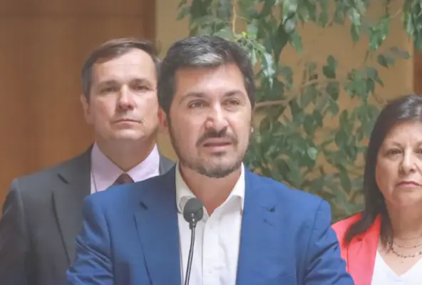 Diputado Hugo Rey condenó agresión a adulto mayor en camping de Linares y anunció acciones legales